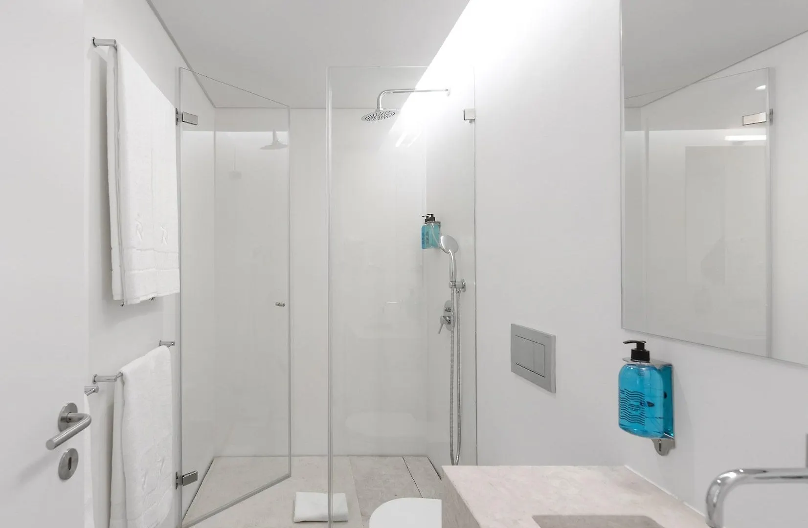 Lisbon Serviced Apartments - Benformoso 0*,
